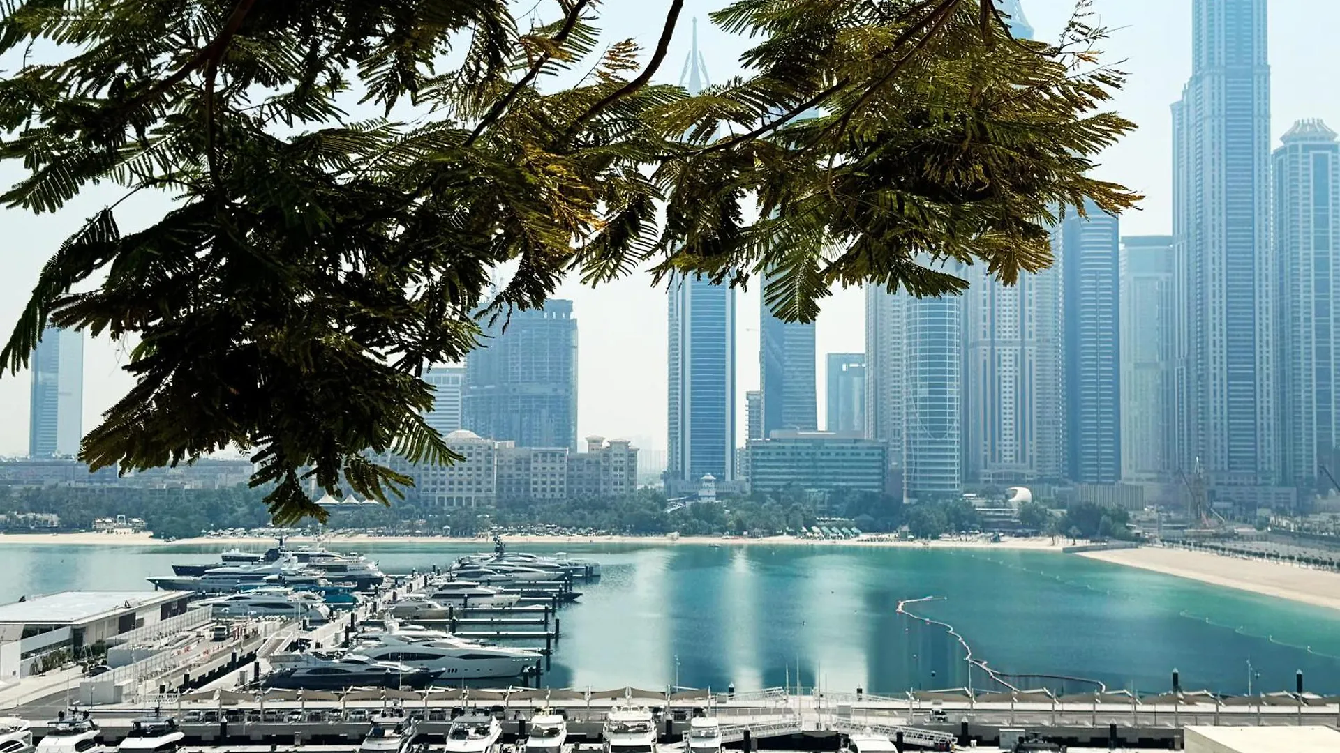 Iconic Palm And Atlantis View With Private Beach & Pool Dubai